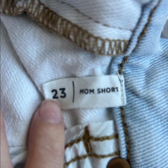 Pacsun Multi-Colored Denim Mom Shorts - Picture 4 of 4